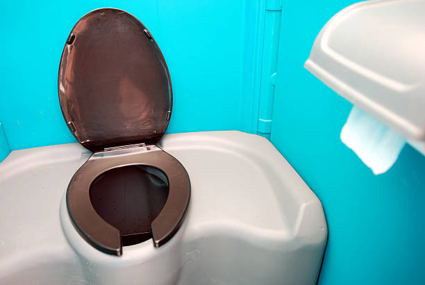 Best Luxury portable toilet rental  in East Liverpool, OH